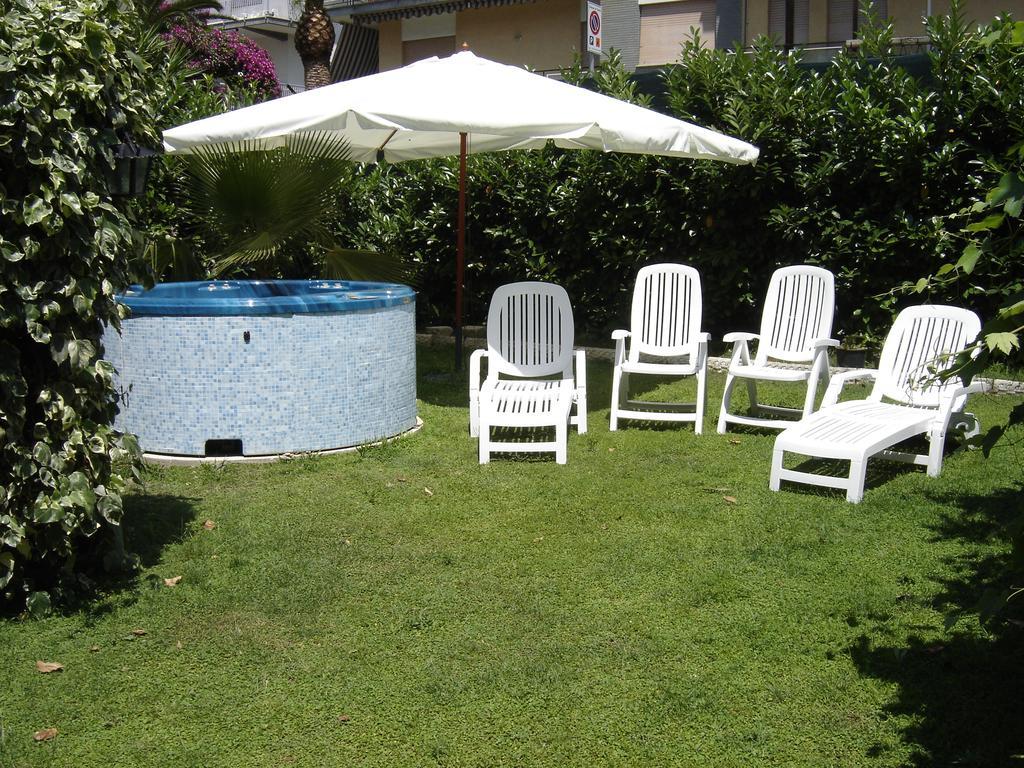 B&B Villa Fantasia Gaeta Exterior foto
