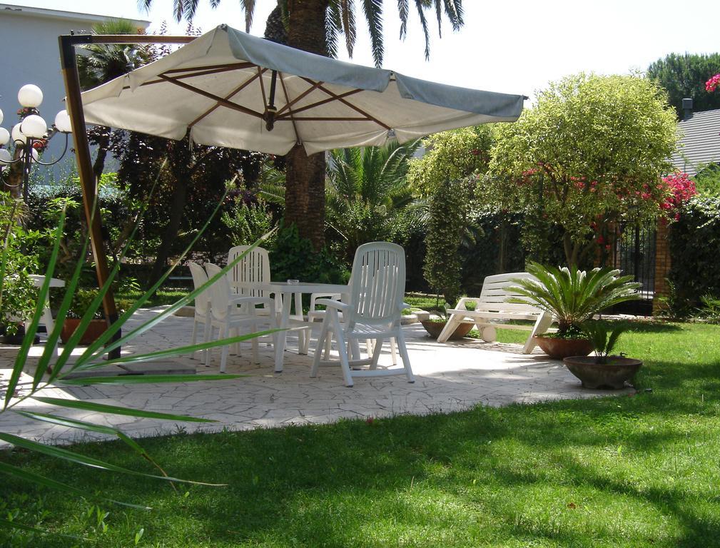 B&B Villa Fantasia Gaeta Exterior foto